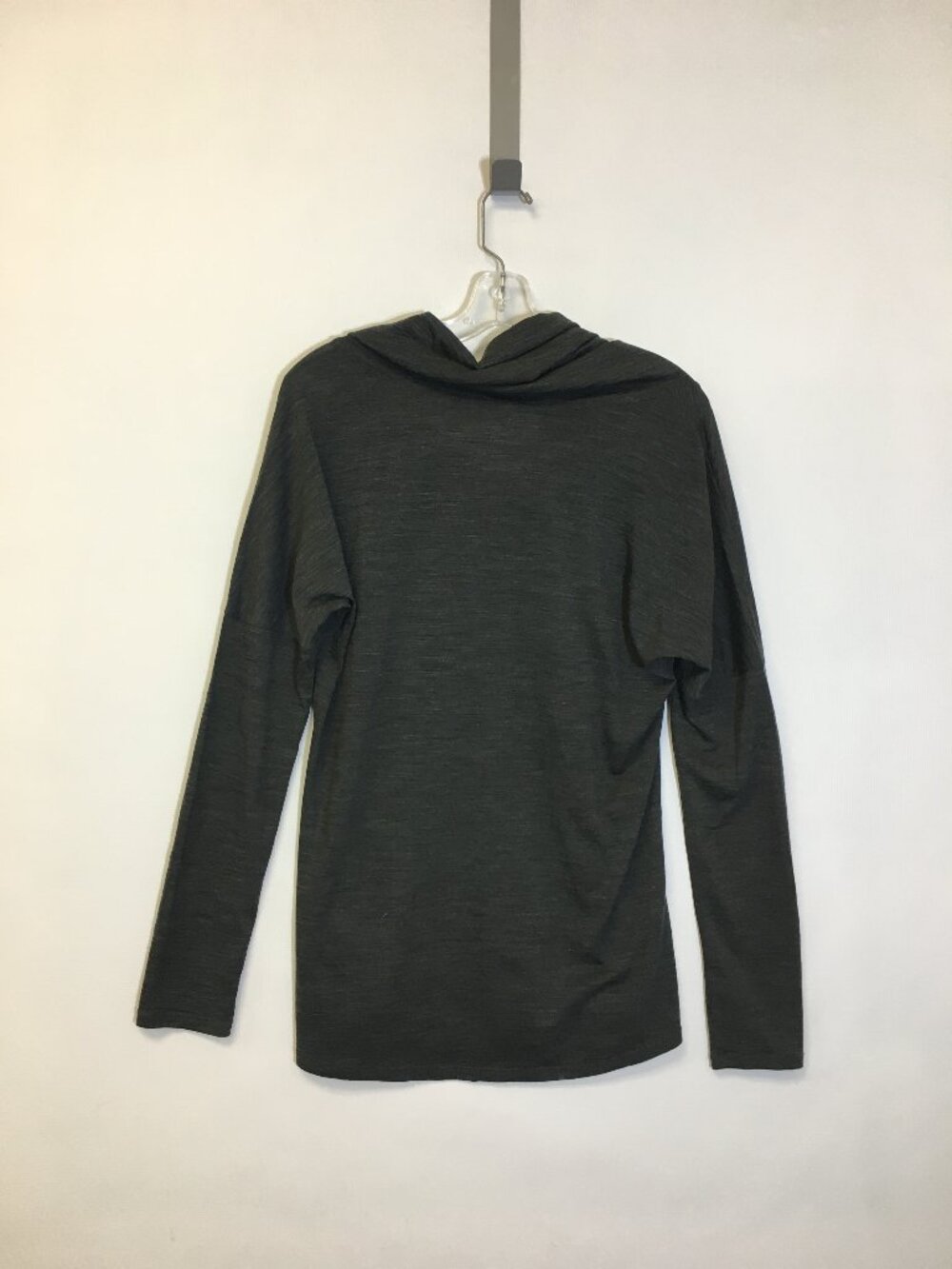 Icebreaker Women's Merino Long Sleeve Baselayer- Medium - Pre-Owned - GCFC44
